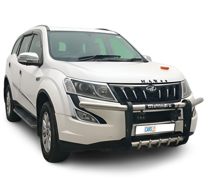 Mahindra XUV500-img